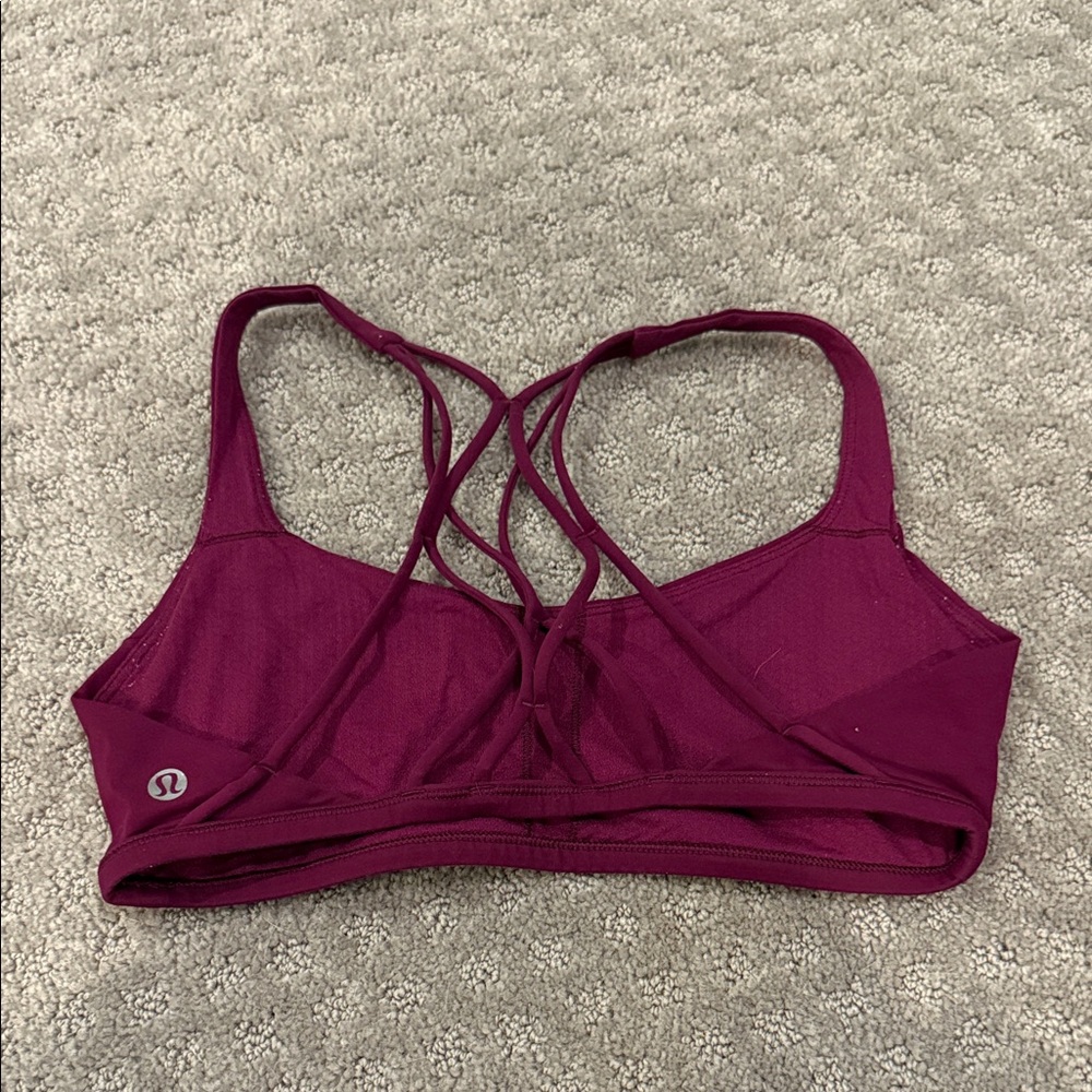 lululemon athletica Size 6 Sports Bra